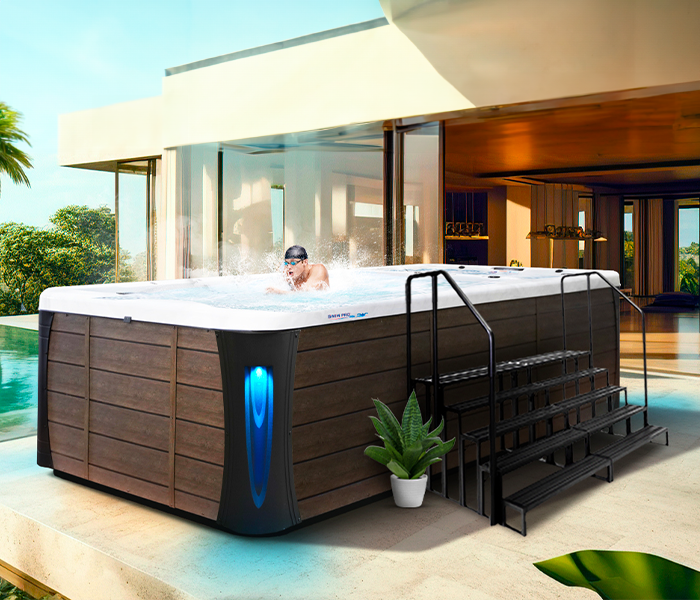 Calspas hot tub being used in a family setting - Delray Beach